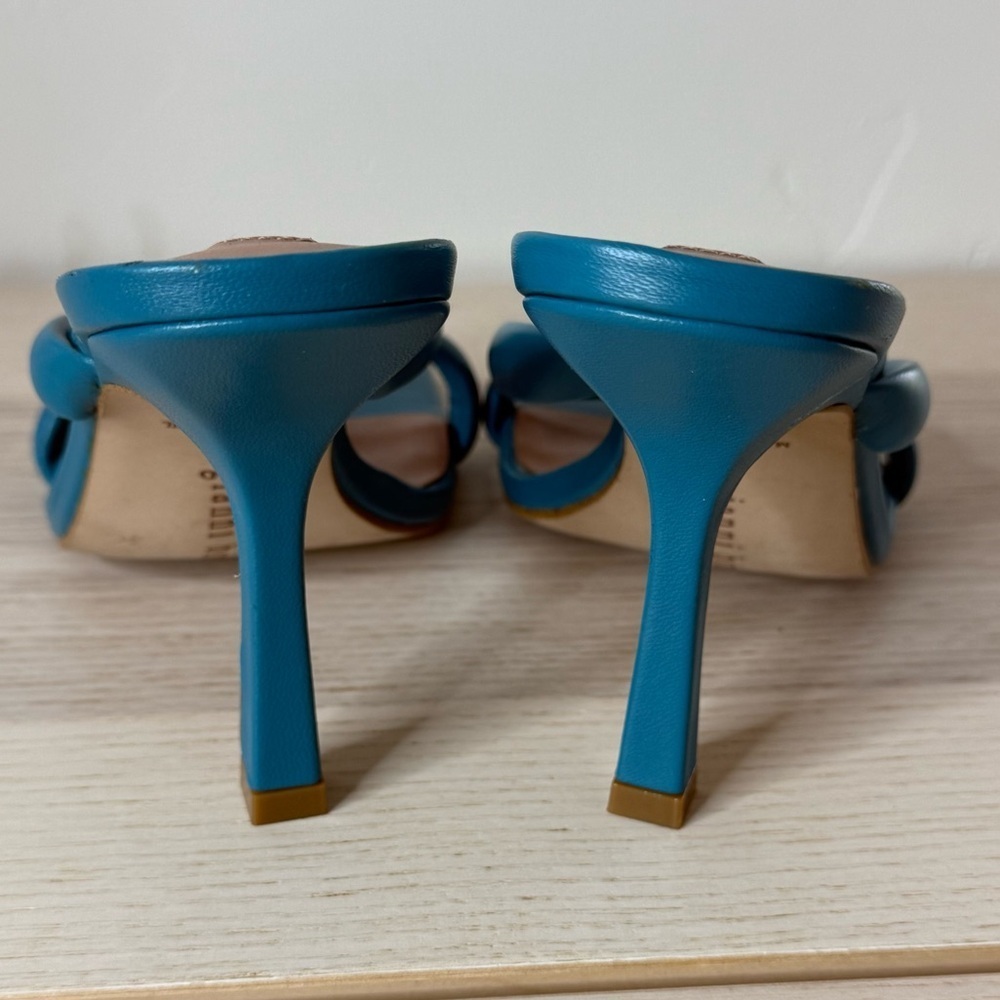 Gianni Bini Bement Leather Tubular Thong Dress Mules size 8 blue - Picture 4 of 7